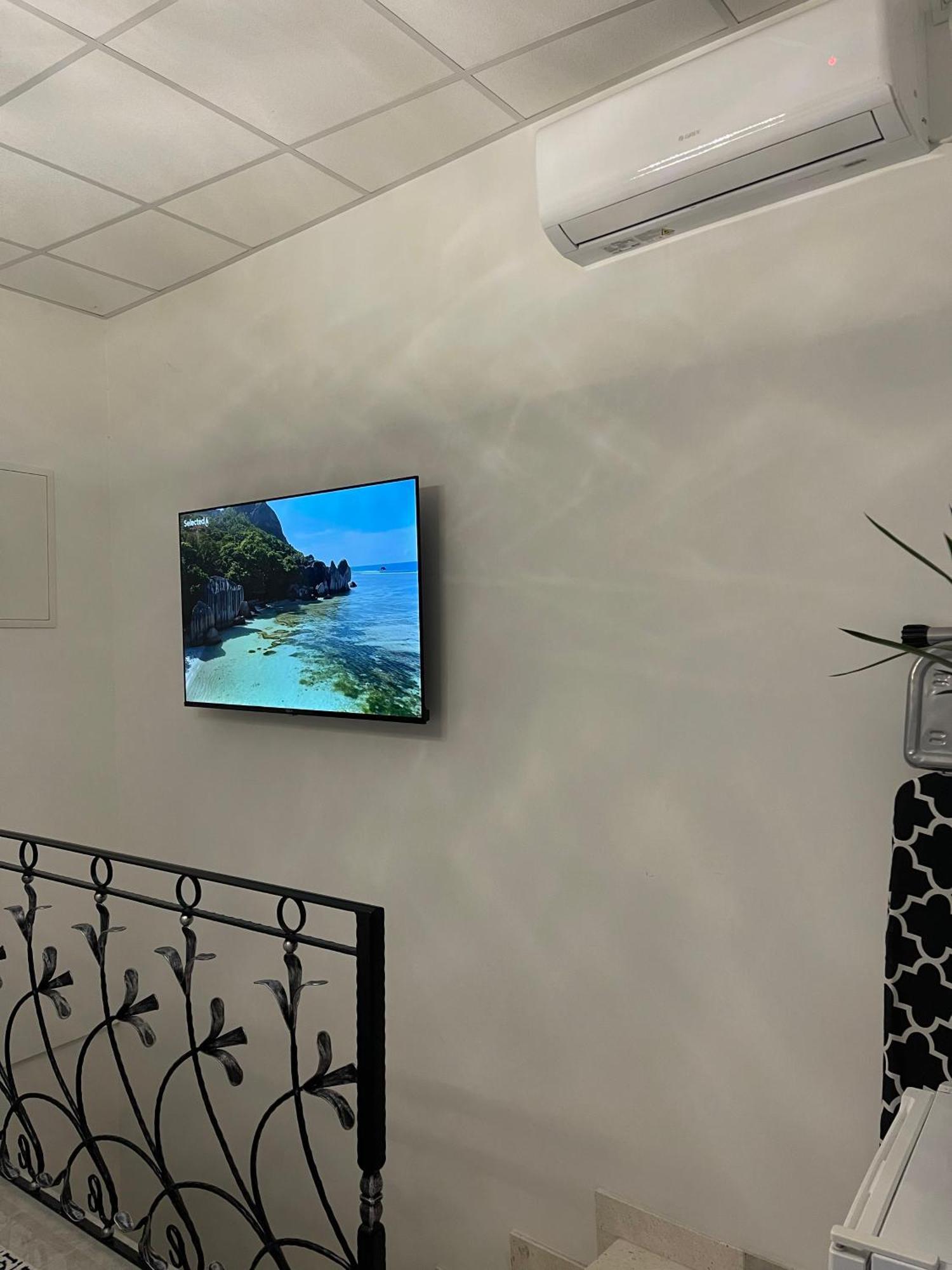 Tlux Apartment